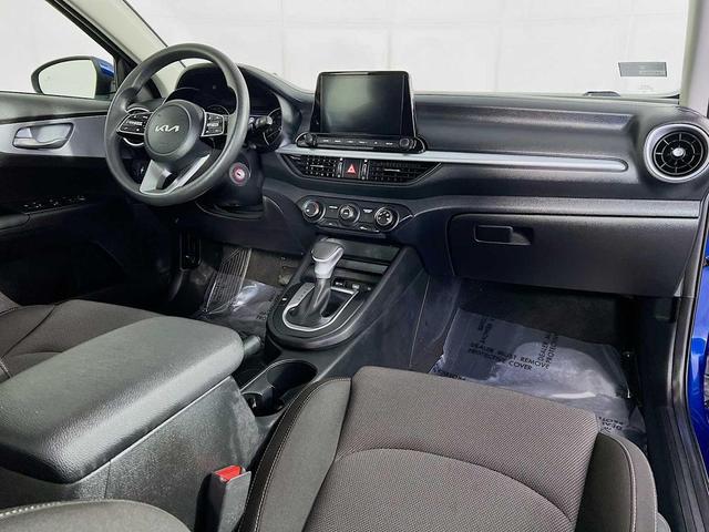 Photo of 2024 Deep Sea Blue Kia Forte