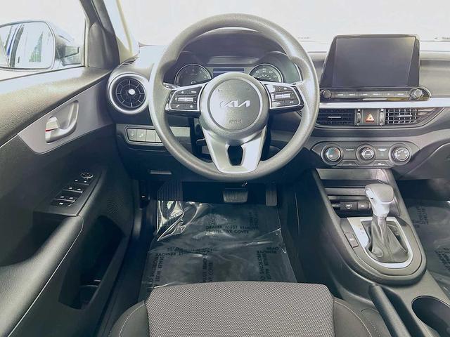 Photo of 2024 Deep Sea Blue Kia Forte
