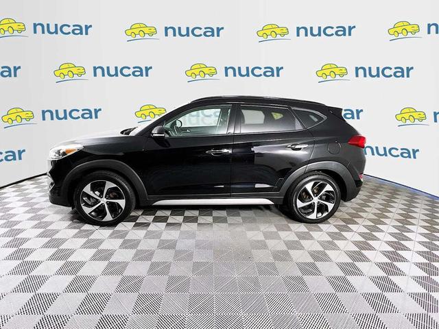 Photo of 2018 Black Noir Pearl Hyundai TUCSON