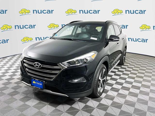 Photo of 2018 Black Noir Pearl Hyundai TUCSON