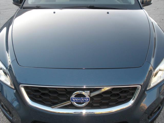 Photo of 2011 Barents Blue Metallic Volvo C30