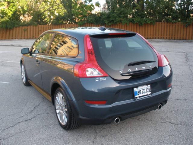 Photo of 2011 Barents Blue Metallic Volvo C30