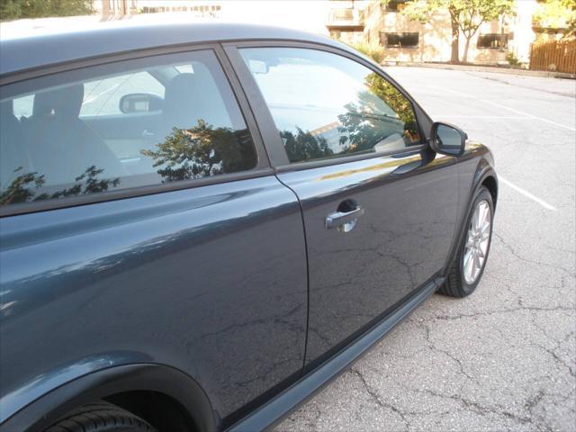 Photo of 2011 Barents Blue Metallic Volvo C30