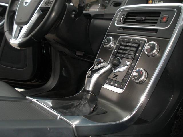 Photo of 2015 Black Volvo S60