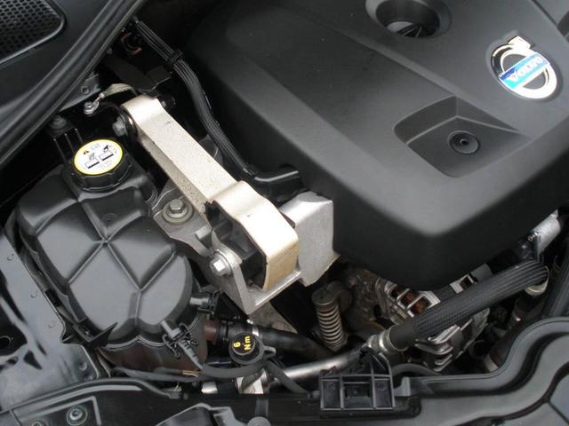 Photo of 2015 Black Volvo S60