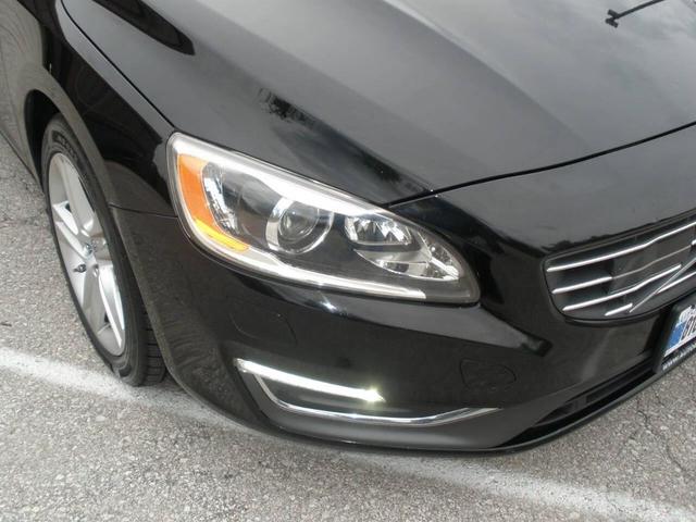 Photo of 2015 Black Volvo S60
