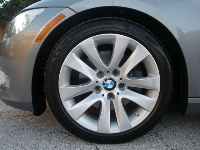 Photo of 2011 Space Gray Metallic BMW 328
