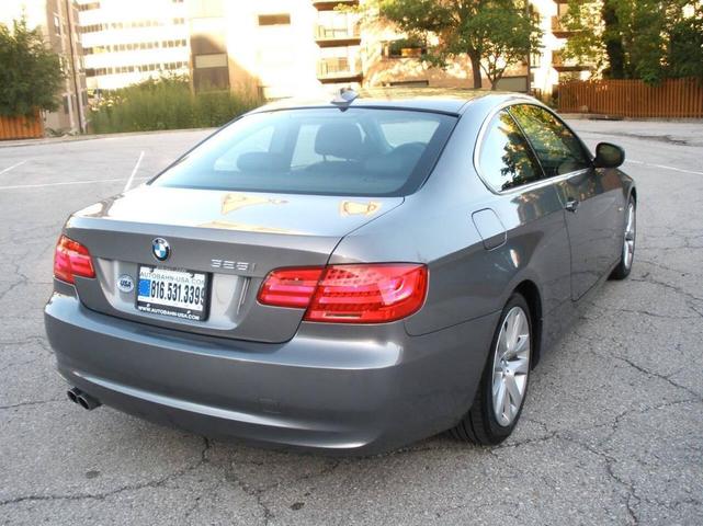 Photo of 2011 Space Gray Metallic BMW 328