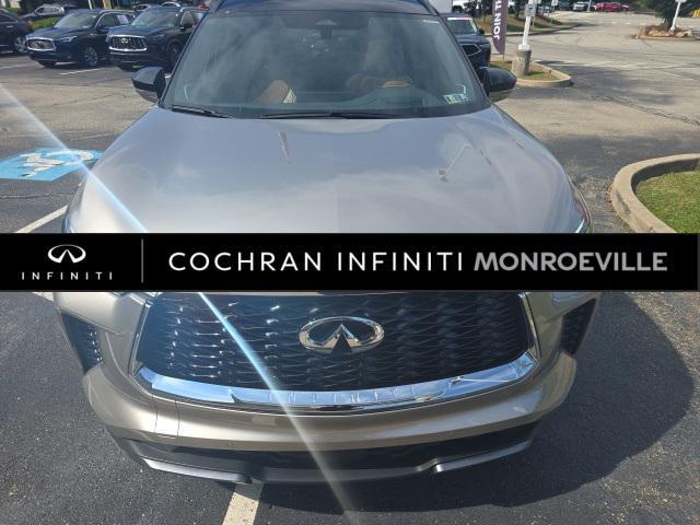 Photo of 2023 Warm Titanium/Black Obsidian INFINITI QX60
