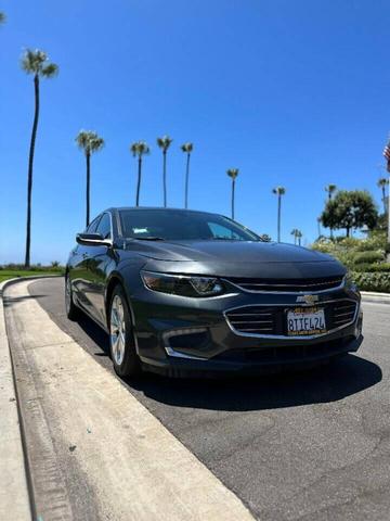 Photo of 2017 Pewter Chevrolet Malibu