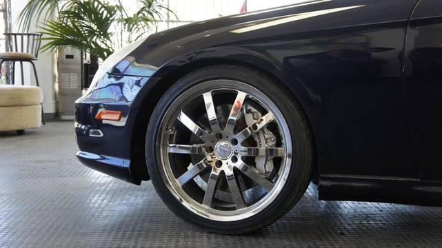 Photo of 2006 Capri Blue Metallic Mercedes-Benz CLS-Class