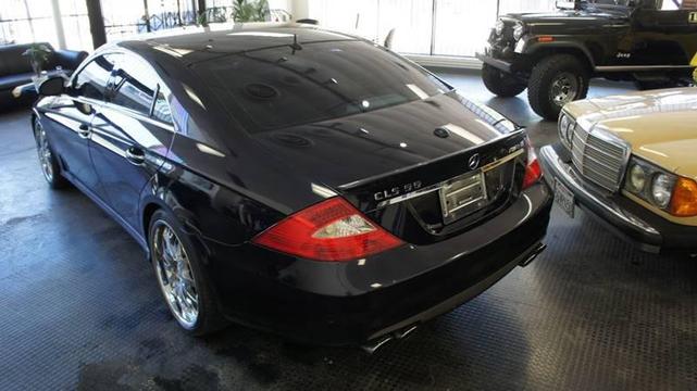 Photo of 2006 Capri Blue Metallic Mercedes-Benz CLS-Class