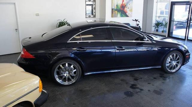 Photo of 2006 Capri Blue Metallic Mercedes-Benz CLS-Class