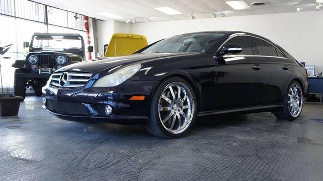 Photo of 2006 Capri Blue Metallic Mercedes-Benz CLS-Class