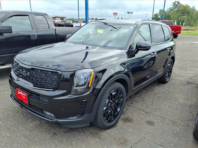 Photo of 2022 Ebony Black Kia Telluride