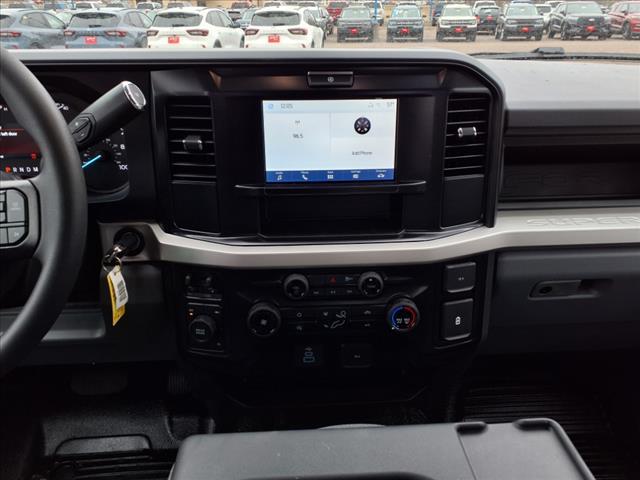 Photo of 2025 Agate Black Metallic Ford F-250