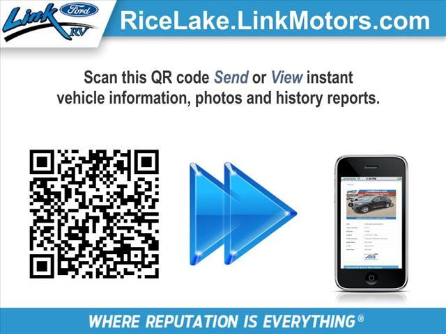 Photo of 2024 Atlas Blue Ford Edge