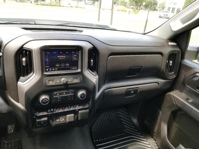 Photo of 2022 Summit White Chevrolet Silverado 2500