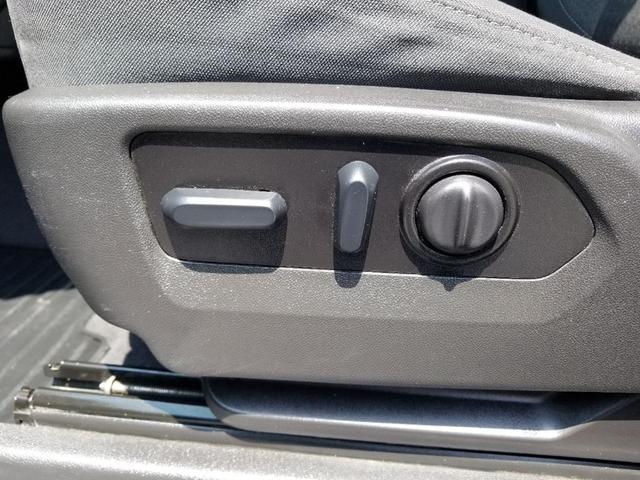 Photo of 2022 Summit White Chevrolet Silverado 2500