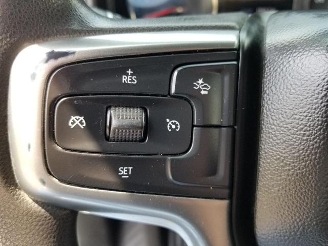 Photo of 2022 Summit White Chevrolet Silverado 2500
