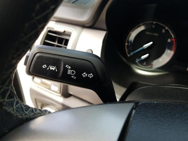 Photo of 2023 Oxford White Ford Ranger