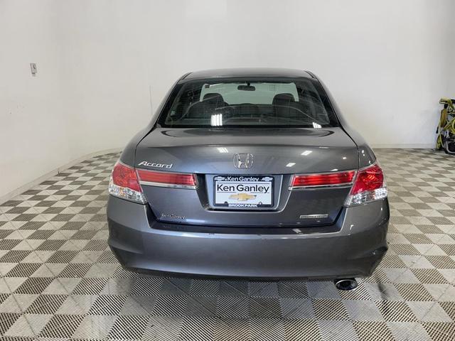 Photo of 2012 Polished Metal Metallic Honda Accord