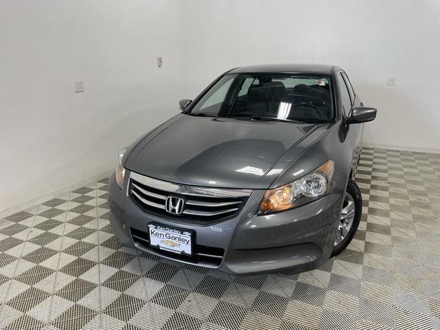 Photo of 2012 Polished Metal Metallic Honda Accord