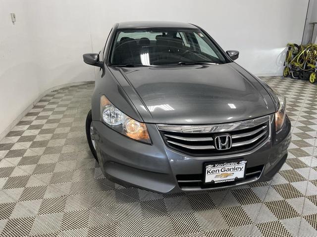 Photo of 2012 Polished Metal Metallic Honda Accord