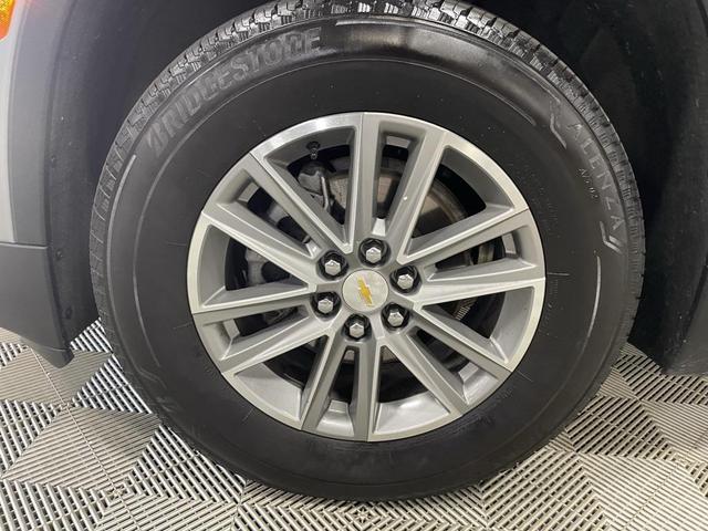 Photo of 2023 Sterling Gray Metallic Chevrolet Traverse