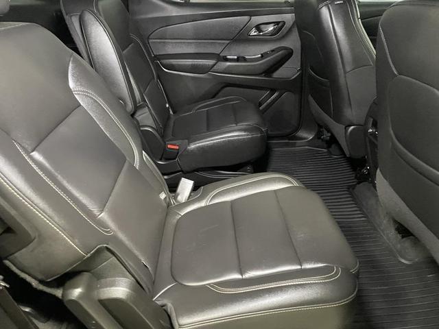 Photo of 2023 Sterling Gray Metallic Chevrolet Traverse