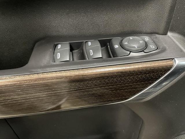 Photo of 2021 Oxford Brown Metallic Chevrolet Silverado 1500