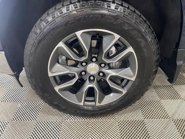 Photo of 2023 Northsky Blue Metallic Chevrolet Silverado 1500