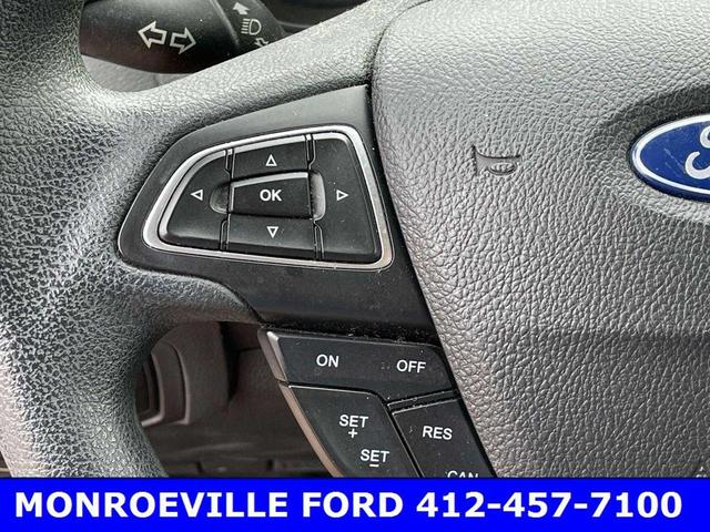 Photo of 2016 Oxford White Ford Focus