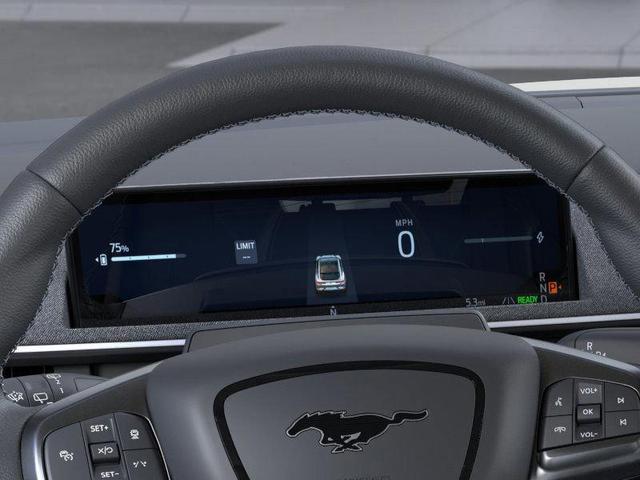 Photo of 2025 Star White Metallic Tri-Coat Ford Mustang Mach-E