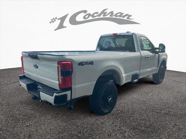 Photo of 2025 Oxford White Ford F-350