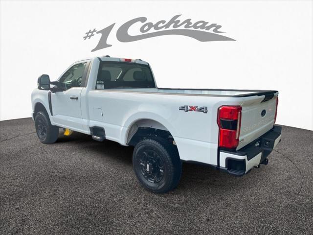 Photo of 2025 Oxford White Ford F-350