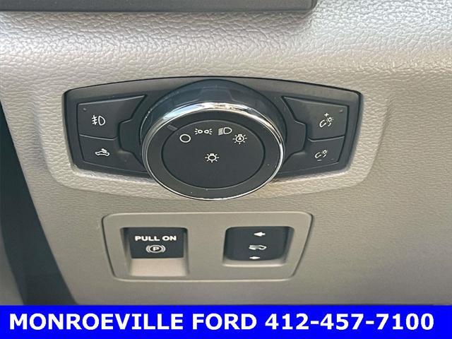 Photo of 2016 Ruby Red Metallic Tinted Clearcoat Ford F-150