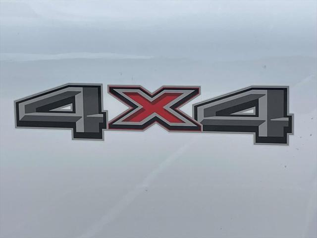 Photo of 2025 Oxford White Ford F-350