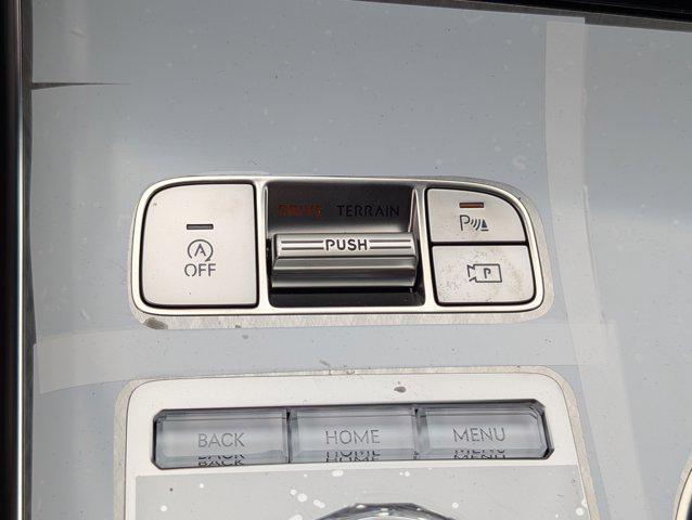 Photo of 2026 Uyuni White Genesis GV70