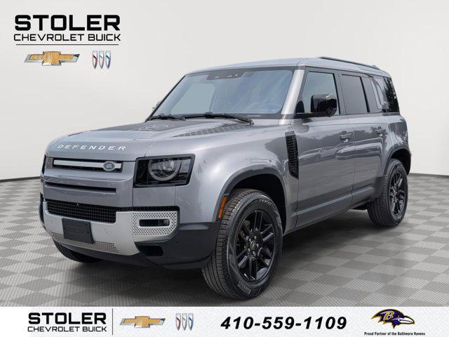 Photo of 2023 Hakuba Silver Metallic Land Rover Defender