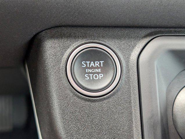 Photo of 2023 Hakuba Silver Metallic Land Rover Defender