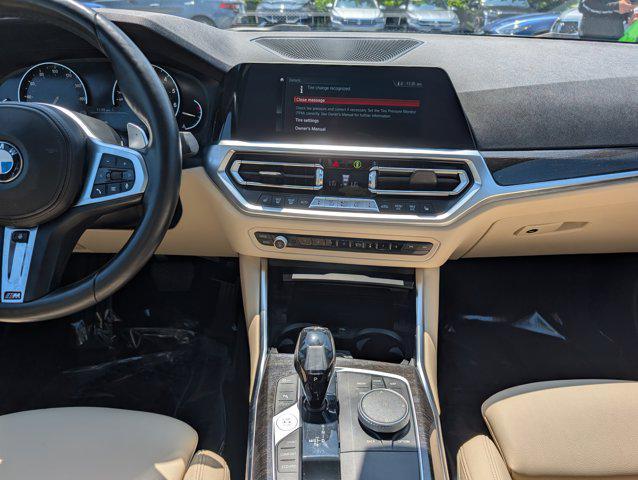 Photo of 2020 Alpine White BMW 330