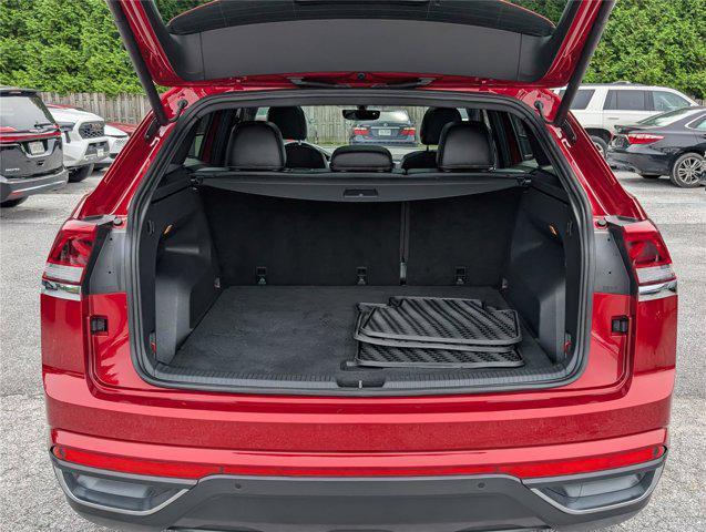 Photo of 2021 Red Metallic Volkswagen Atlas Cross Sport