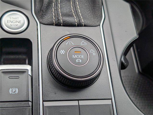 Photo of 2021 Red Metallic Volkswagen Atlas Cross Sport