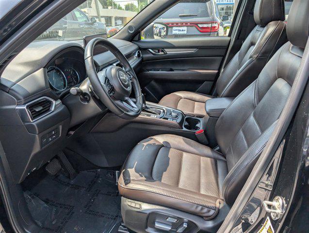 Photo of 2022 Jet Black Mica Mazda CX-5