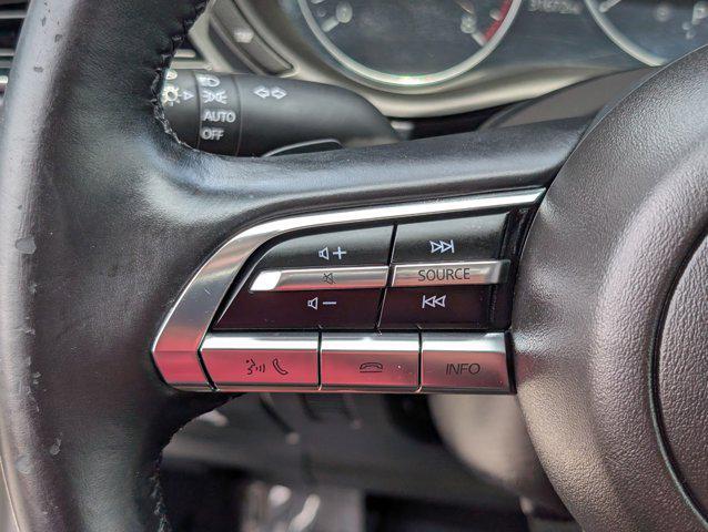 Photo of 2022 Snowflake White Pearl Mica Mazda CX-30