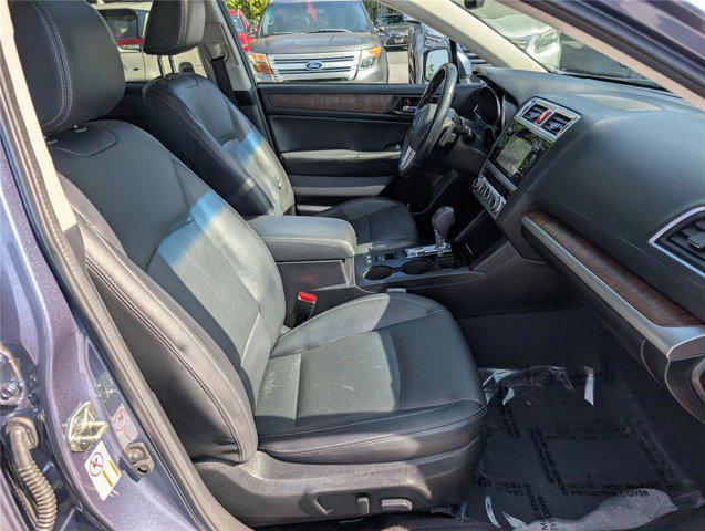 Photo of 2016 Twilight Blue Metallic Subaru Outback