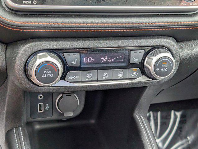 Photo of 2020 Gun Metallic Nissan Kicks
