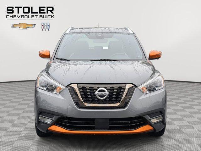 Photo of 2020 Gun Metallic Nissan Kicks