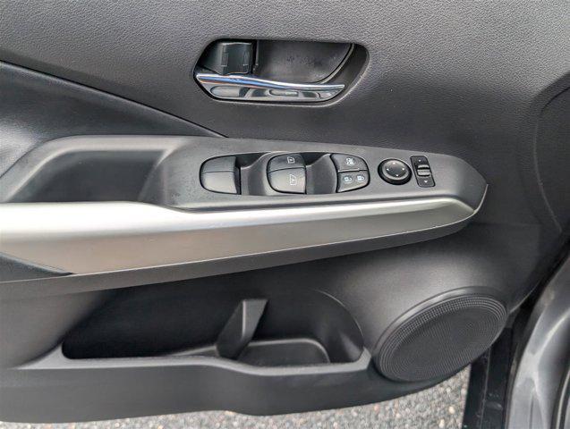 Photo of 2020 Gun Metallic Nissan Kicks